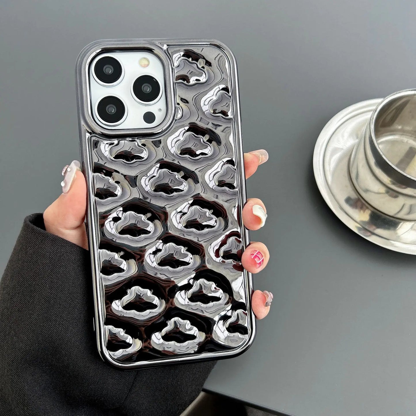 Gleaming Curve Smartphone Case